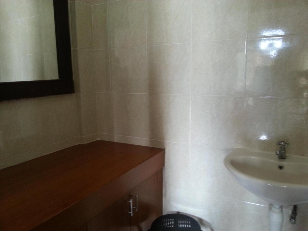 ג'ימבאראן New Asta Graha Guesthouse מראה חיצוני תמונה